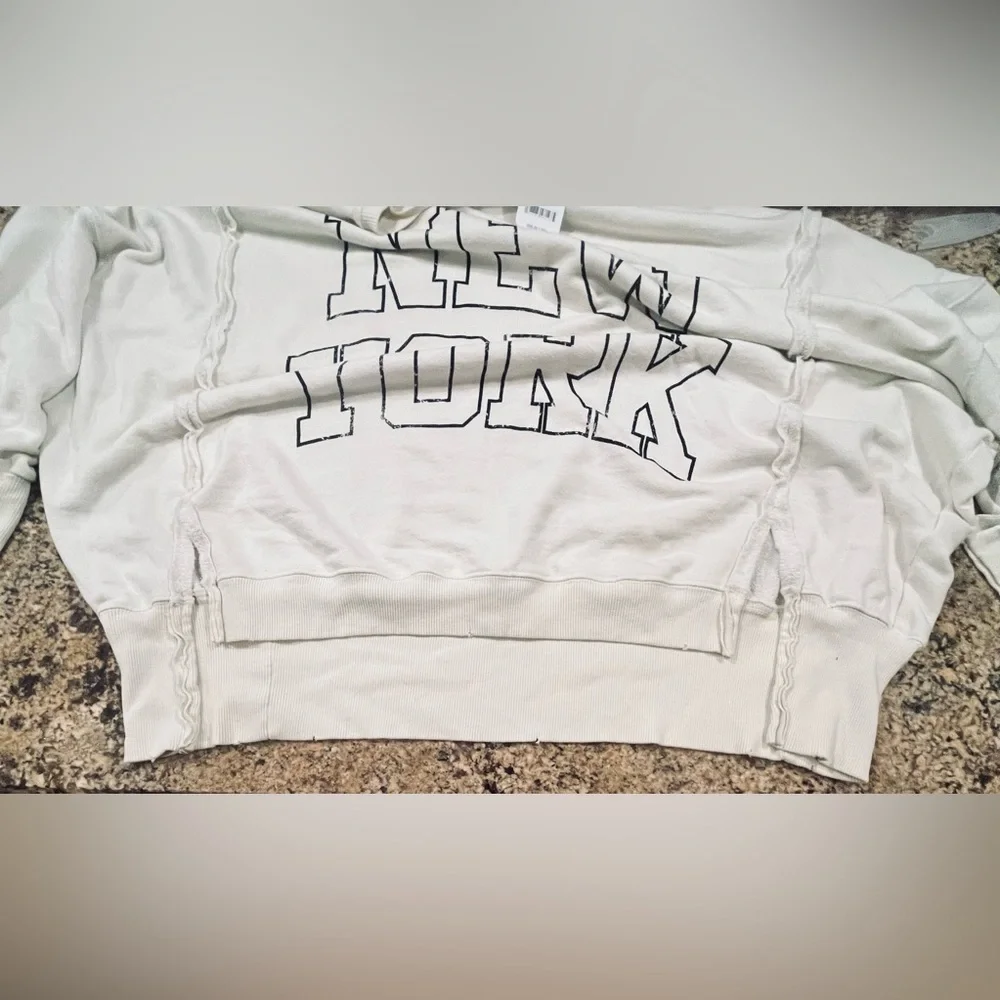 NWT Free People Camden New York Sweatshirt - Picture 13 of 16